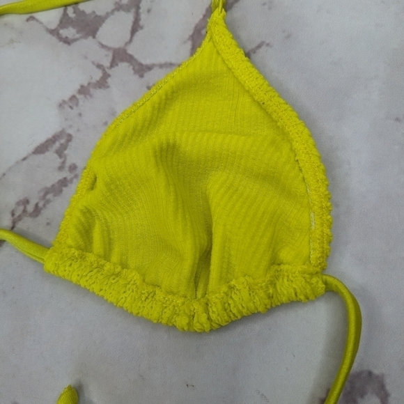 Good American Swim Top Women 1 2 S M Small Crinkle Tiny Ties Yellow Bikini - Picture 10 of 13